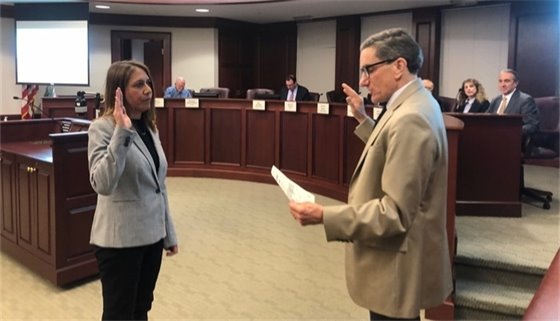 Mayor Shapiro Swears in Trustee Goldstone